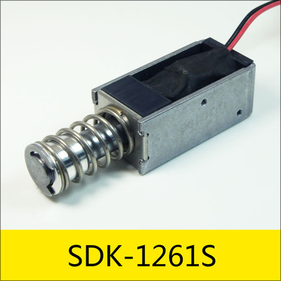 单保持电磁铁SDK-1261S系列，型号：SDK-1261S-03A1.12A，应用：高压电柜开关，大小：60*30*24mm，电压：DC3V，电流：2.67A，电阻：1.12Ω，功率：8W