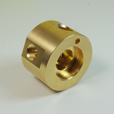 CNC加工中心加工零件01