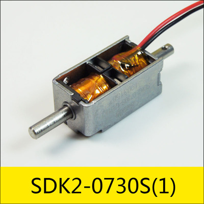 SDK2-0730S系列电磁锁1，型号：SDK2-0730S-12B11-11，应用：充电枪电磁锁，大小：30.7*16*14mm，电压：DC12V，电流：0.54A，电阻：22Ω，功率：6.5W