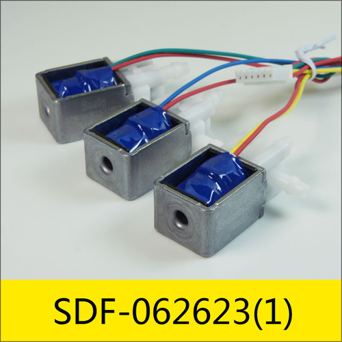 SDF-062623系列電磁閥1，型號：SDF-062623-12B63應(yīng)用：醫(yī)用氧氣機/真空包裝機，50.6*20*16mm，電壓：DC12V，電流：0.19 A，電阻：63Ω，功率：2.28W